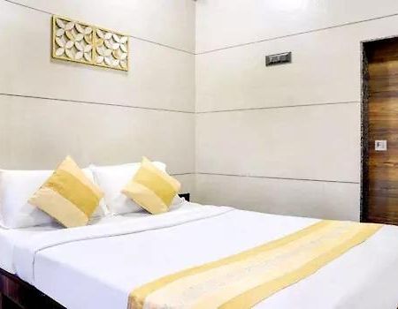 Hotel Amrita Mogappair Čennai Exteriér fotografie